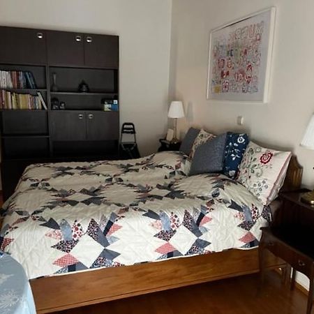 Spacious And Sunny Appartment In Cholargos أثينا المظهر الخارجي الصورة