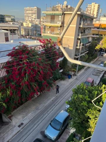 Spacious And Sunny Appartment In Cholargos أثينا المظهر الخارجي الصورة